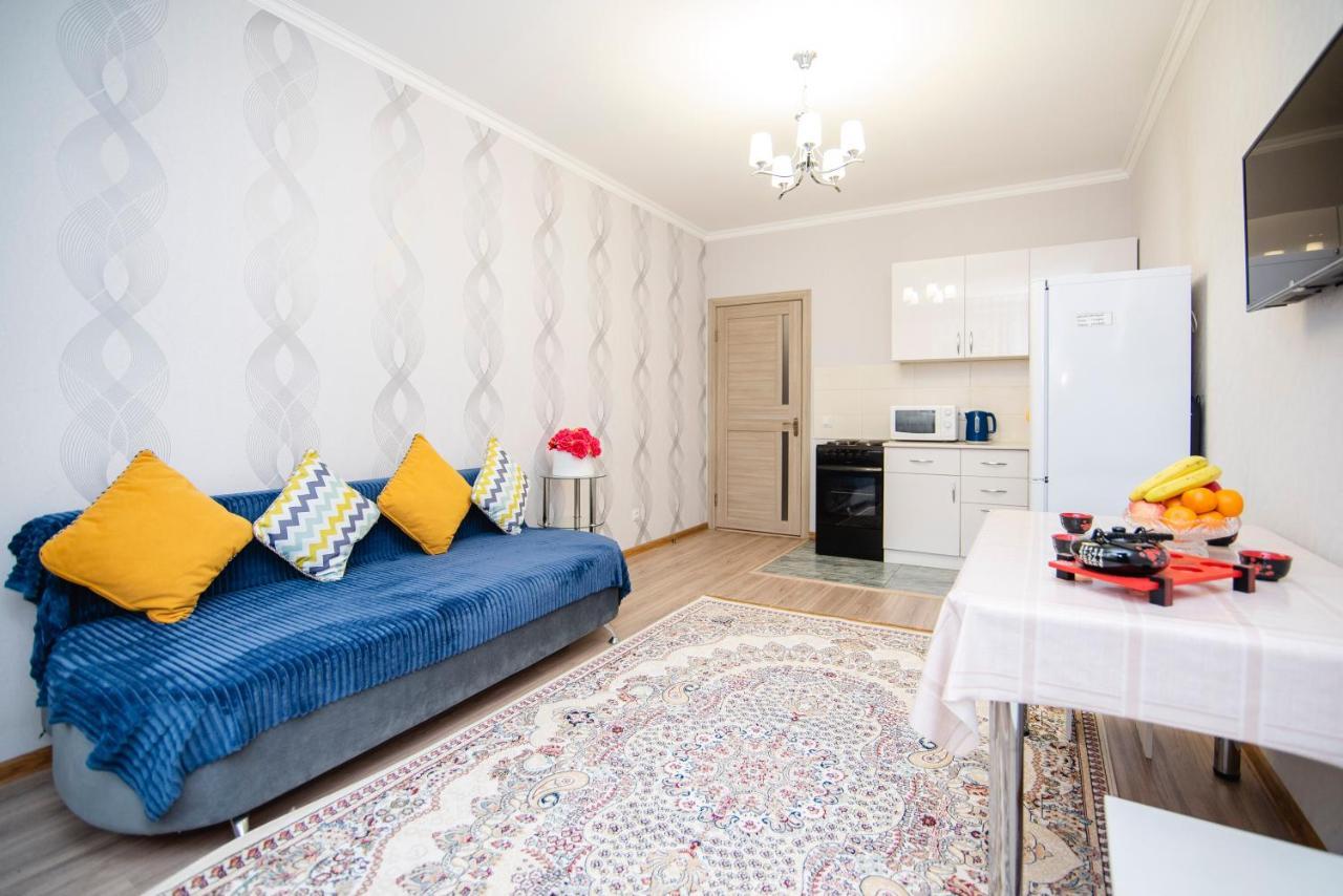 Apartment Zodiak อัลมาตี ภายนอก รูปภาพ