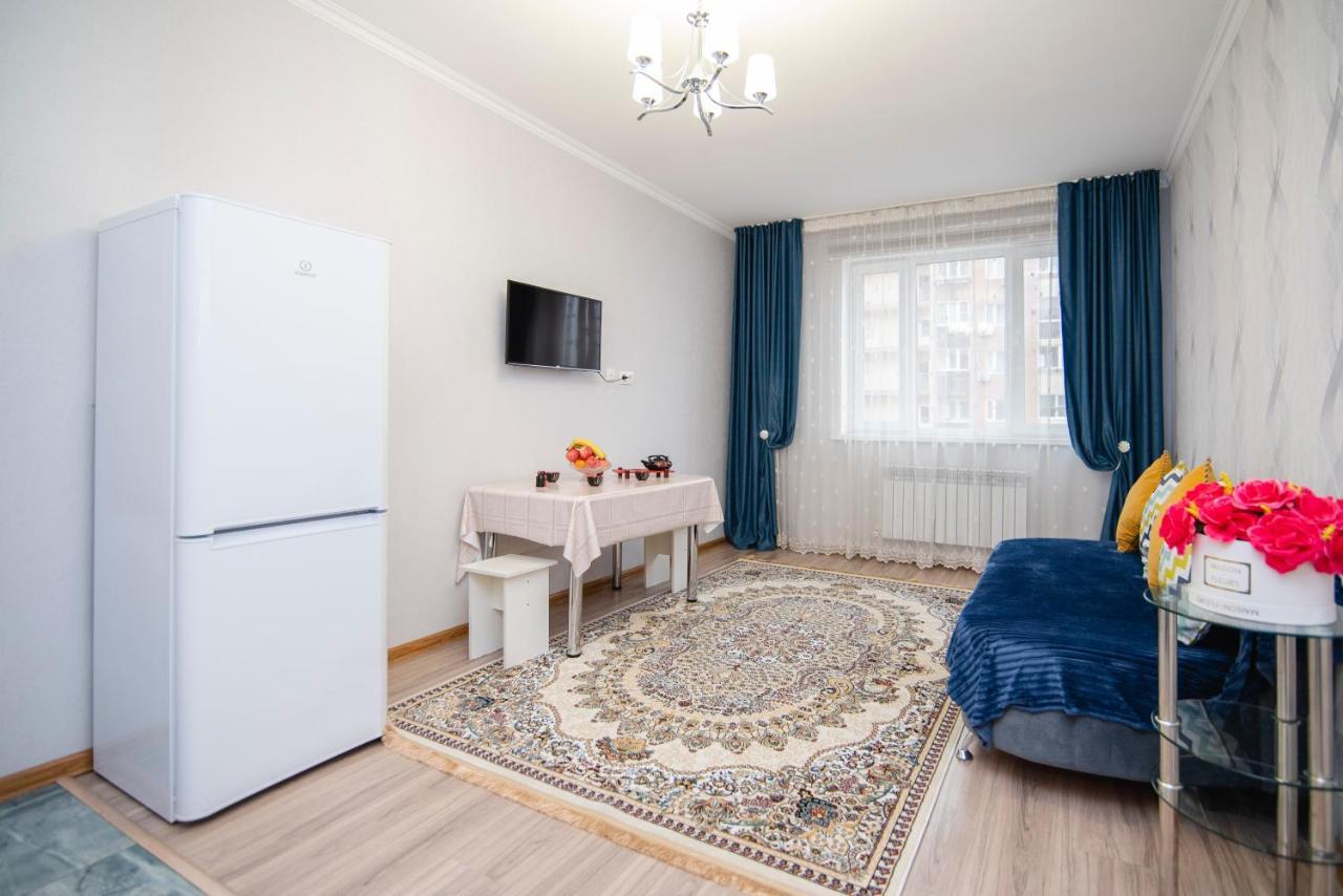 Apartment Zodiak อัลมาตี ภายนอก รูปภาพ